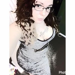 Meet your Posher, Gabriela